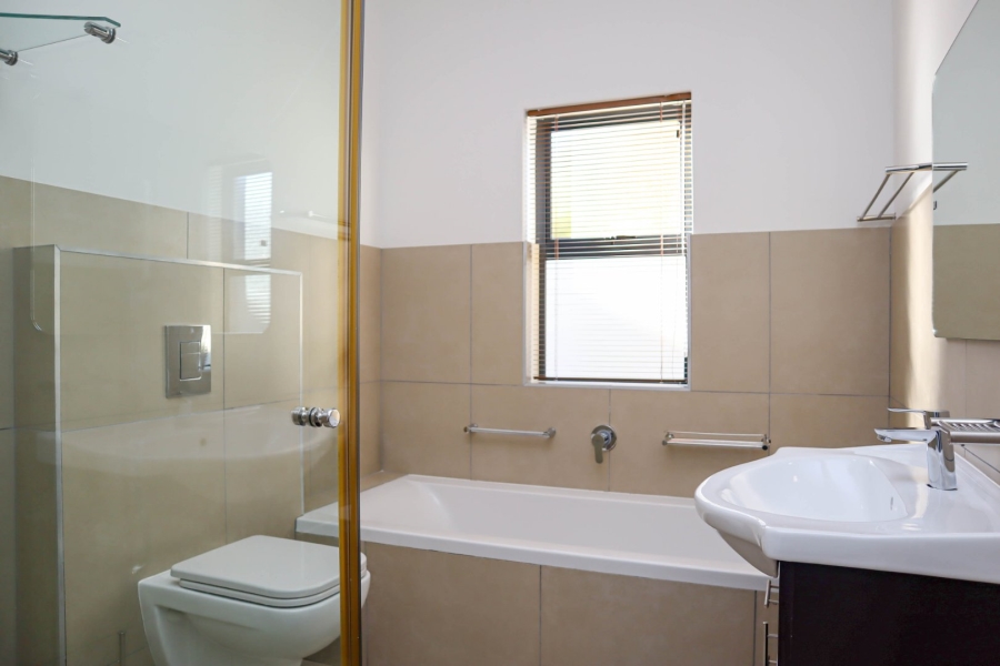3 Bedroom Property for Sale in Croydon Western Cape